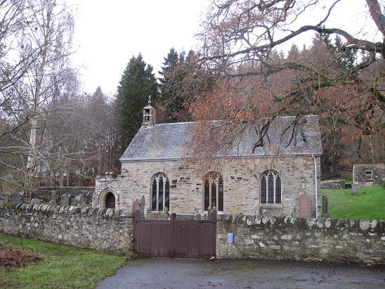 Kilmaveonaig church